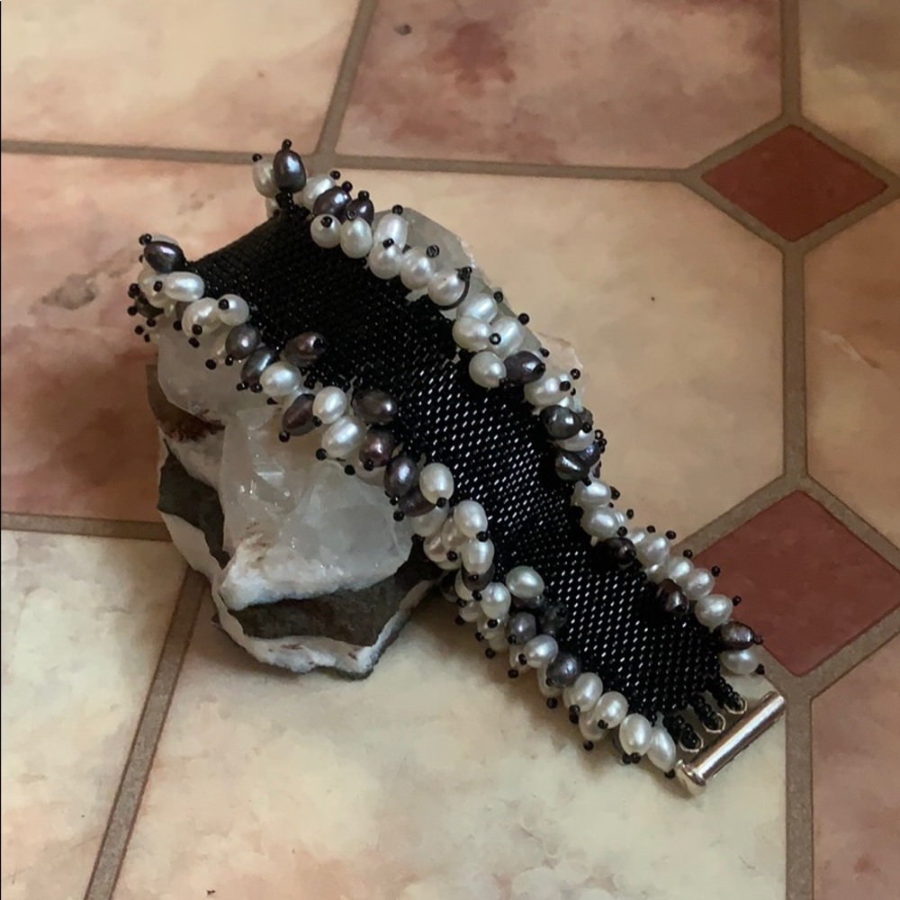 fresh water pearl bracelet
